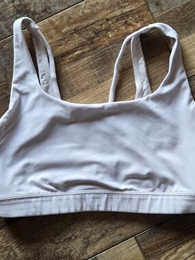 Athleta White Scoop Neck Strappy Back Sports Bra